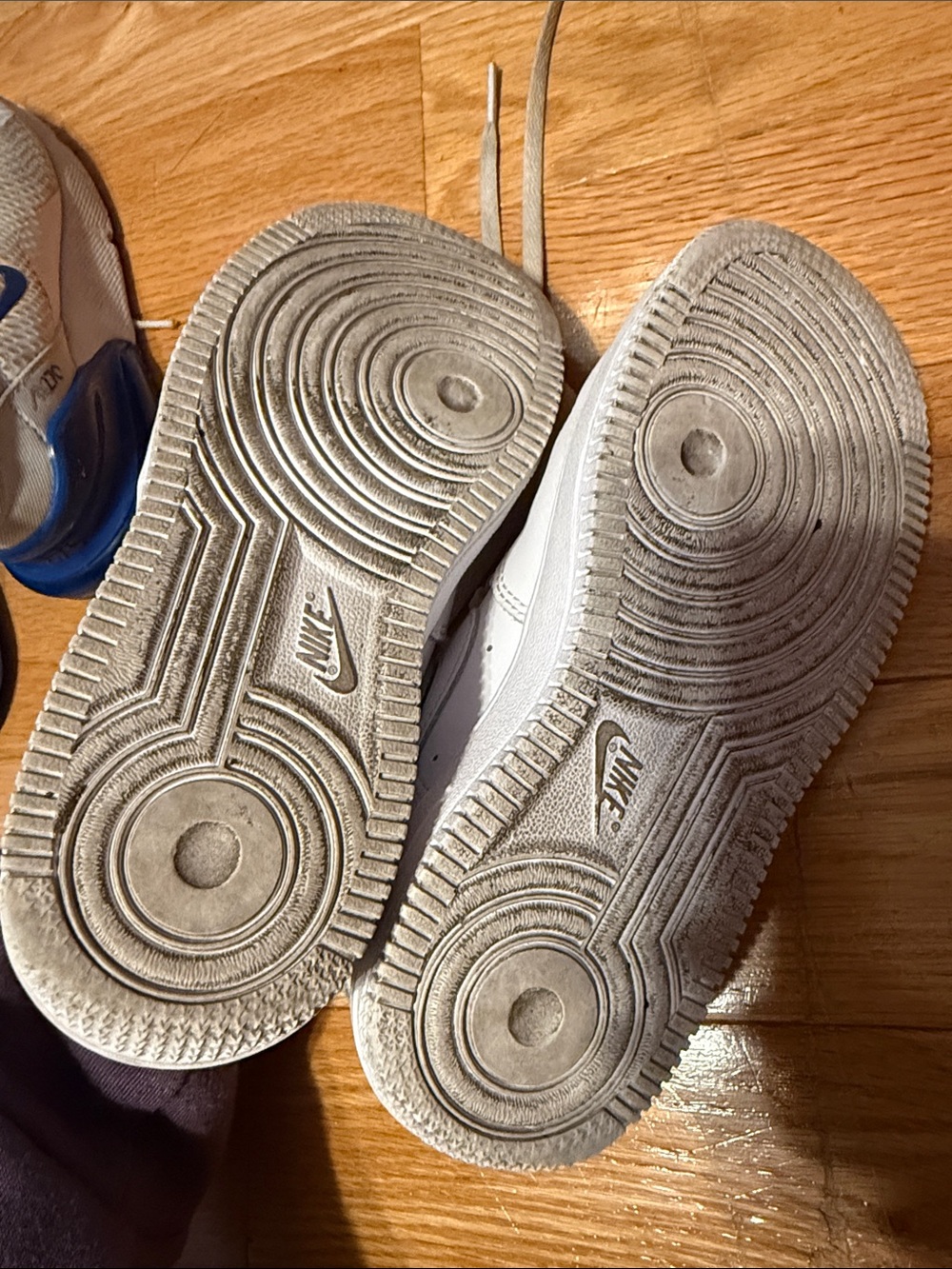 Nike AF1 - Picture 3 of 5